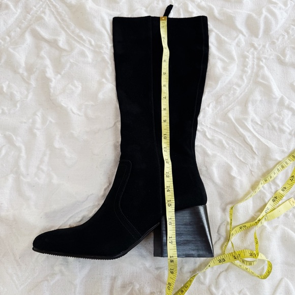 Blondo Tessa Waterproof Boots Size 9.5
New $220 - Picture 7 of 10